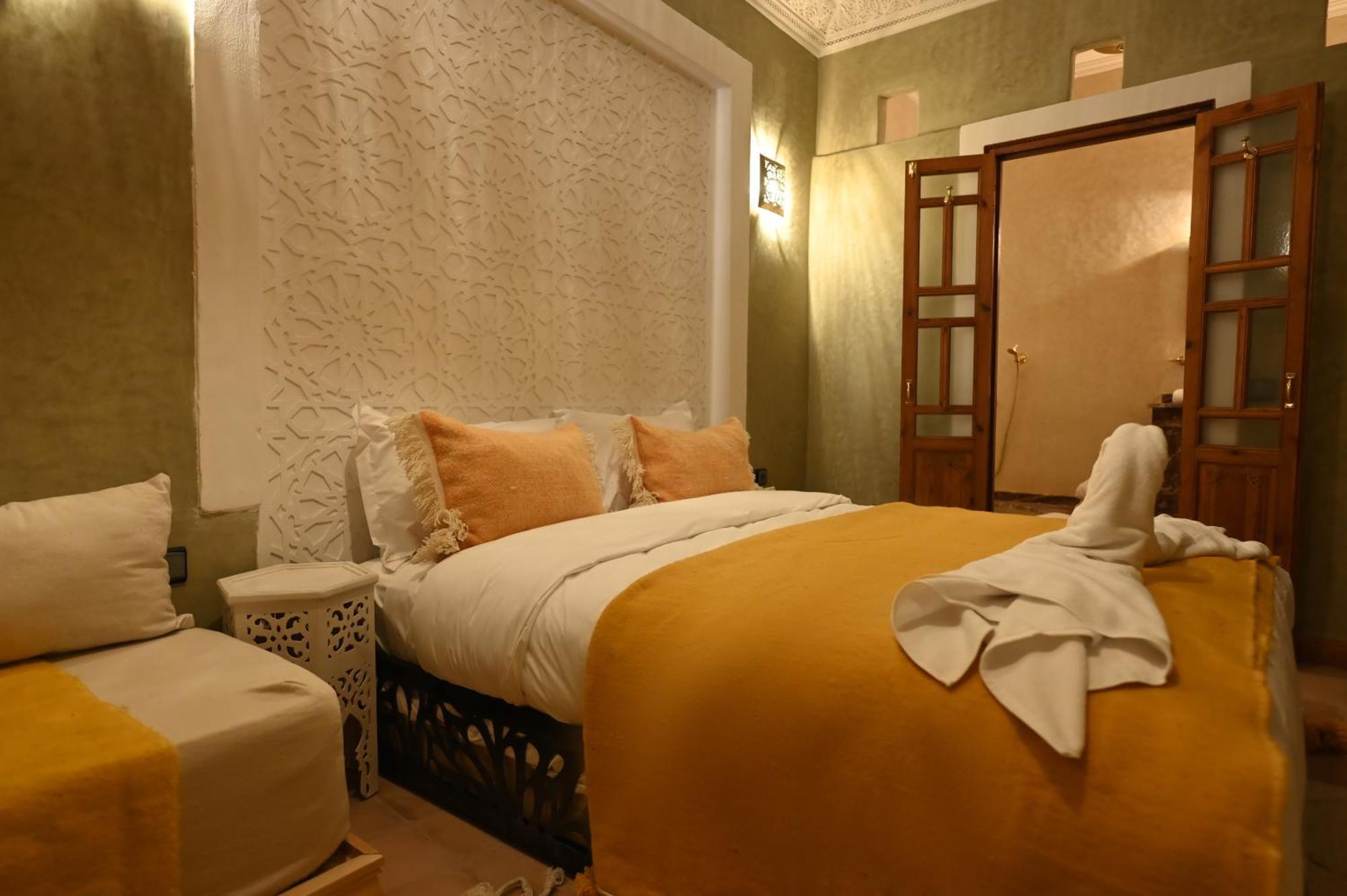 Riad Chez Henriette Marrakesch Exterior foto