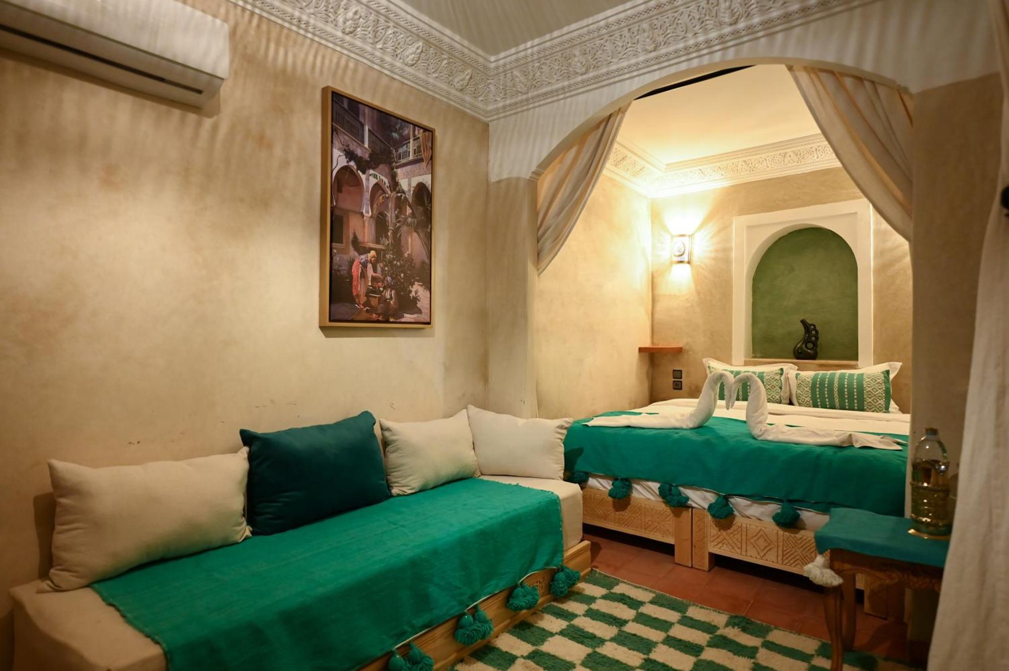 Riad Chez Henriette Marrakesch Exterior foto