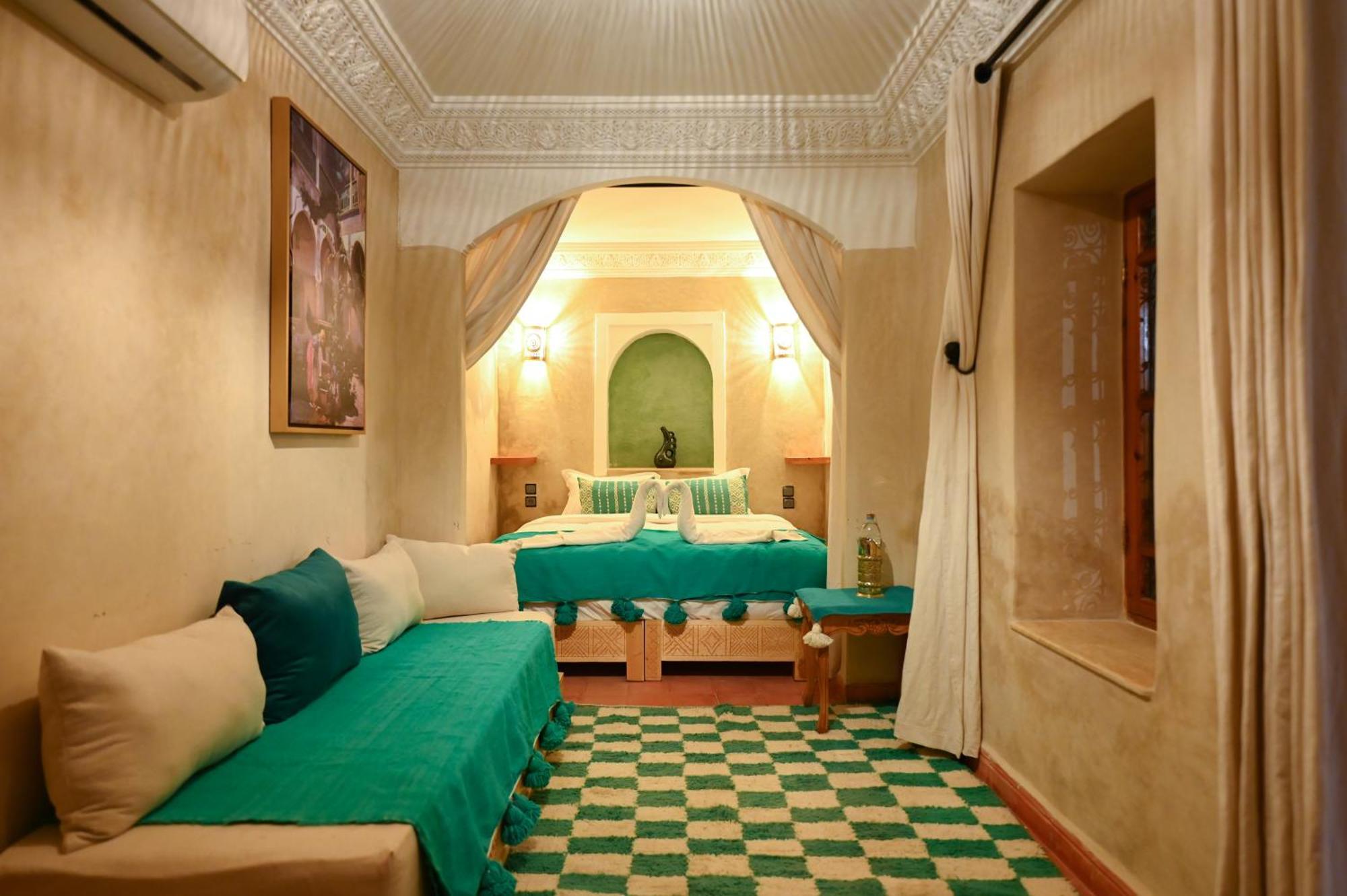 Riad Chez Henriette Marrakesch Exterior foto