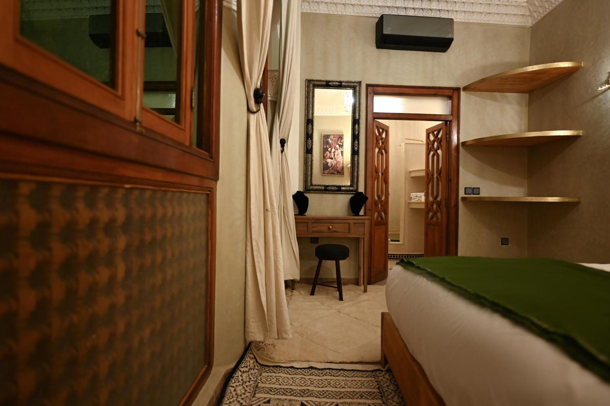 Riad Chez Henriette Marrakesch Exterior foto